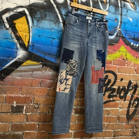LIMITED EDITION LOGO by LORI GOLDSTEIN-women’s blue patchwork BOYFRIEND jeans - Picture 3 of 10